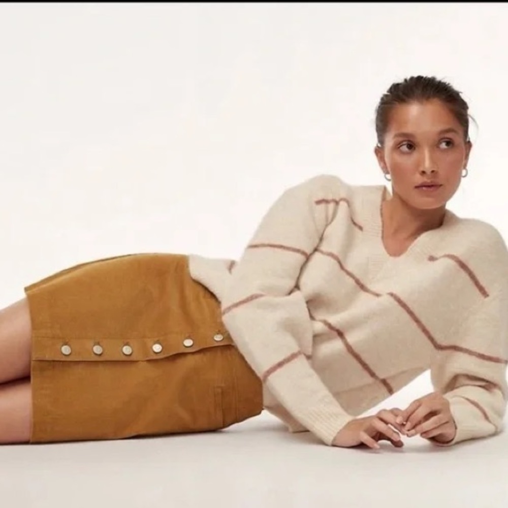 ARITZIA Wilfred Free Karmen Skirt .